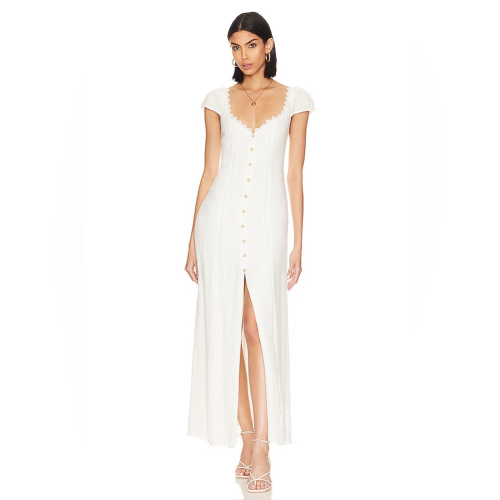 House of Harlow 1960 Elegant White Maxi Dress